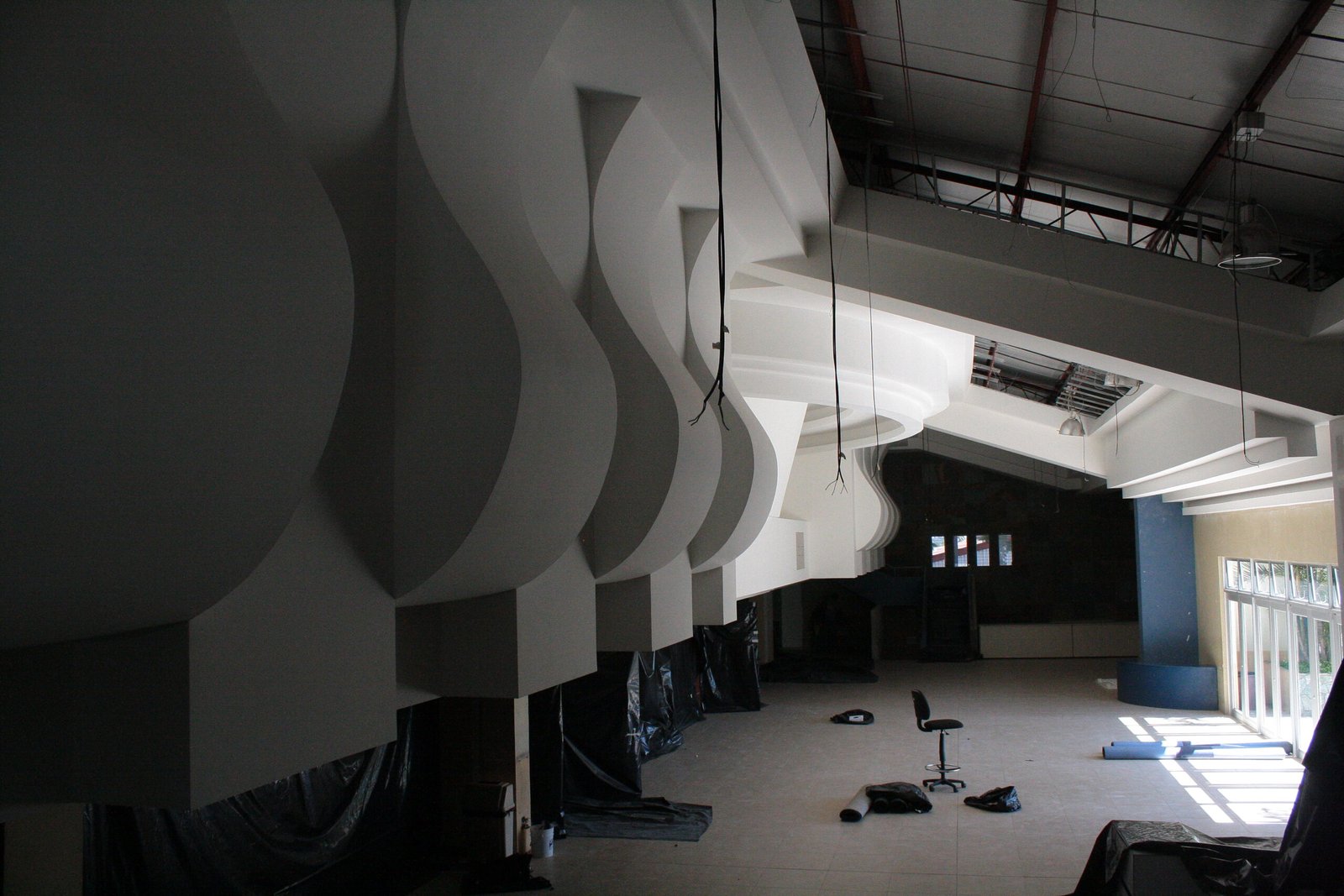 Auditorium Fraternidad Cristiana de Guatemala - Proyecto en desarrollo - Vista pasillo de entrada