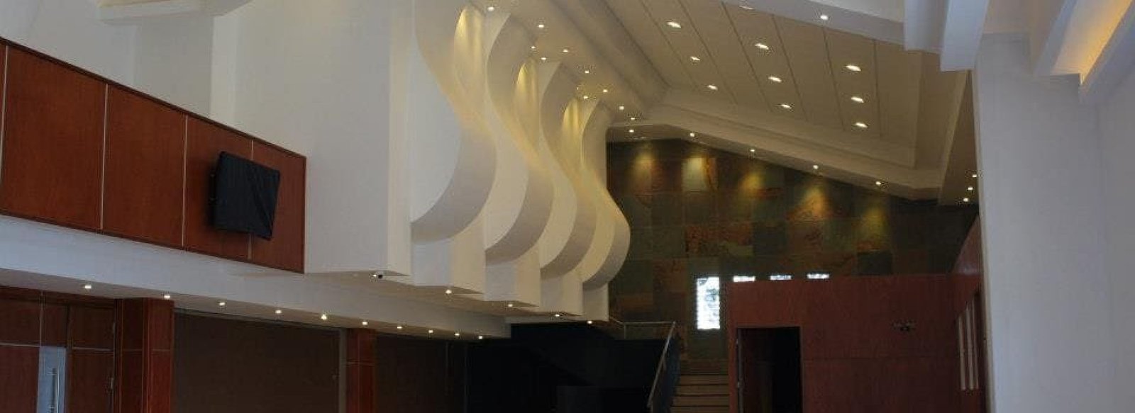 Auditorium Fraternidad Cristiana de Guatemala - Vista entrada auditorio